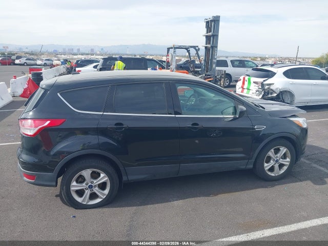 1FMCU0G79FUB75123 Ford ESCAPE SE
