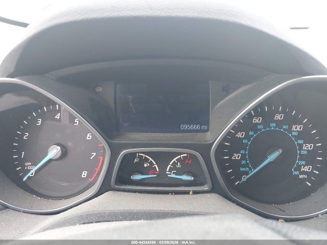 1FMCU0G79FUB75123 Ford ESCAPE SE