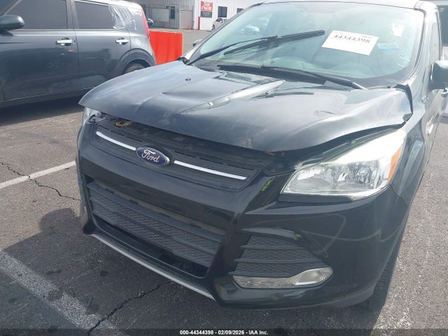 1FMCU0G79FUB75123 Ford ESCAPE SE