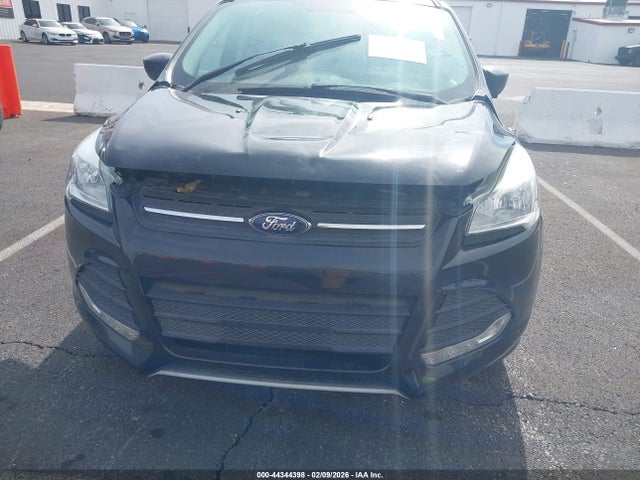 1FMCU0G79FUB75123 Ford ESCAPE SE