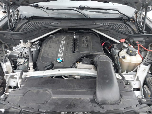 5UXKR2C58J0Z14546 BMW X5 Sdrive35i