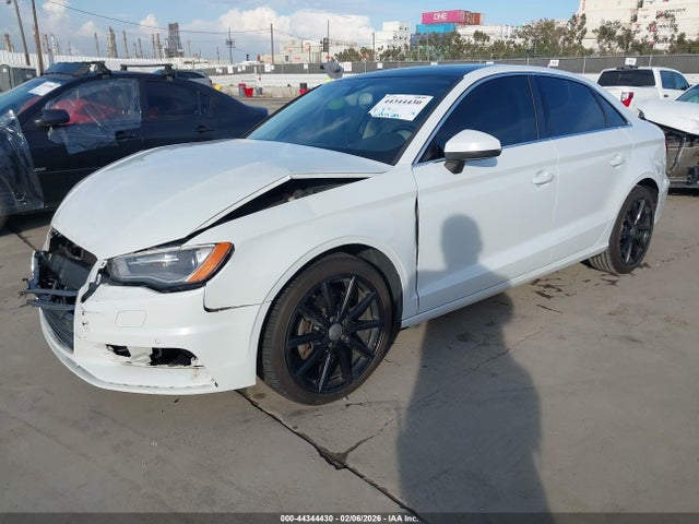 2015 AUDI A3 WAUCJGFF8F1075222 Photo 1