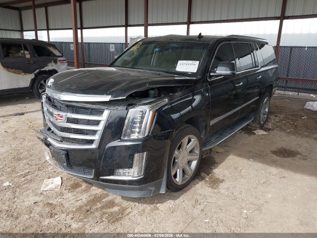 44344456 :رقم المزاد ، 1GYS3HKJXLR151300 vin ، 2020 Cadillac Escalade Esv 2wd Luxury مزاد بيع
