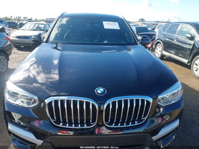 5UXTY5C0XM9F86143 BMW X3 Xdrive30i