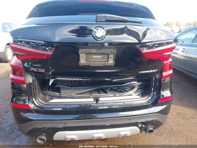 5UXTY5C0XM9F86143 BMW X3 Xdrive30i