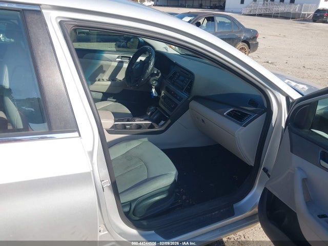 5NPE24AF9FH088648 Hyundai SONATA SE