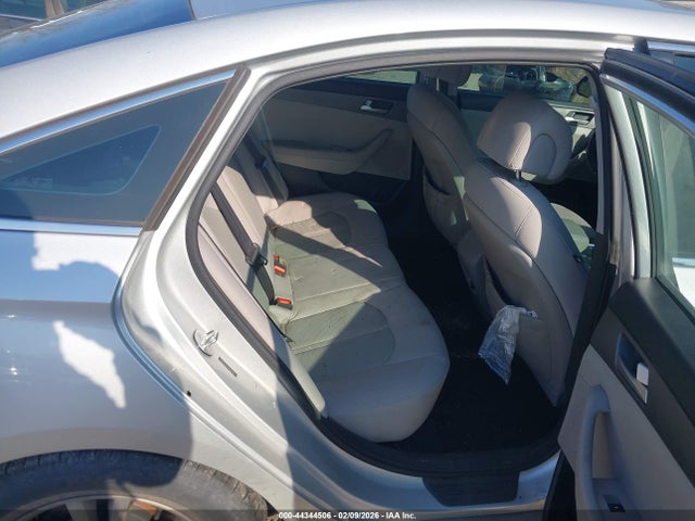 5NPE24AF9FH088648 Hyundai SONATA SE