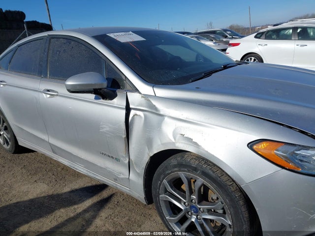 Ford Fusion Hybrid Se 2017 3FA6P0LU6HR254611 Image 6