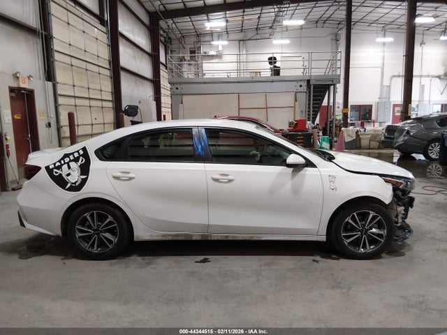 KIA Forte Lxs 2023 3KPF24AD2PE579409 Image 14