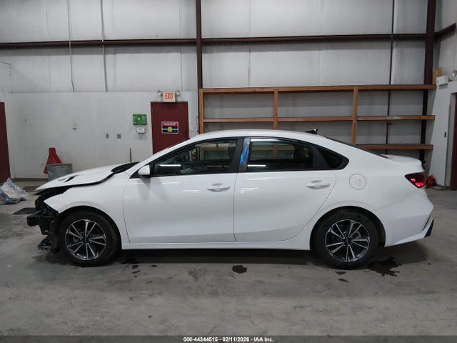 KIA Forte Lxs 2023 3KPF24AD2PE579409 Image 15