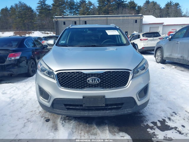 5XYPGDA3XGG002594 KIA Sorento 2.4l Lx