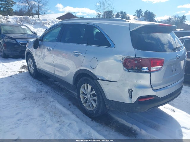 2016 KIA SORENTO 5XYPGDA3XGG002594 Photo 2