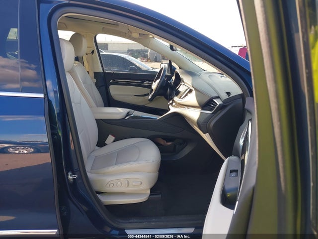 Продажа на аукционе авто 2023 Buick Enclave Premium Awd, vin: 5GAEVBKW4PJ260329, номер лота: 44344541