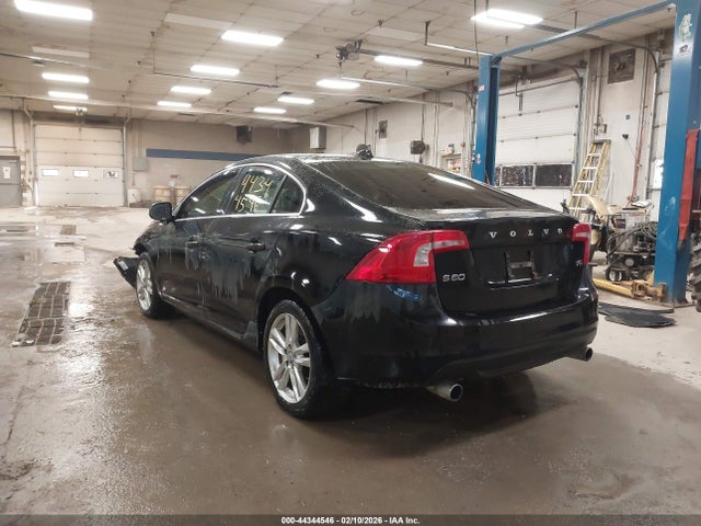 2012 VOLVO S60 YV1622FS8C2056716 Photo 2
