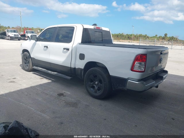 2022 Ram 1500 Big Horn  4x2 5'7 Box მანქანა იყიდება აუქციონზე, vin: 1C6RREFG9NN326153, აუქციონის ნომერი: 44344551