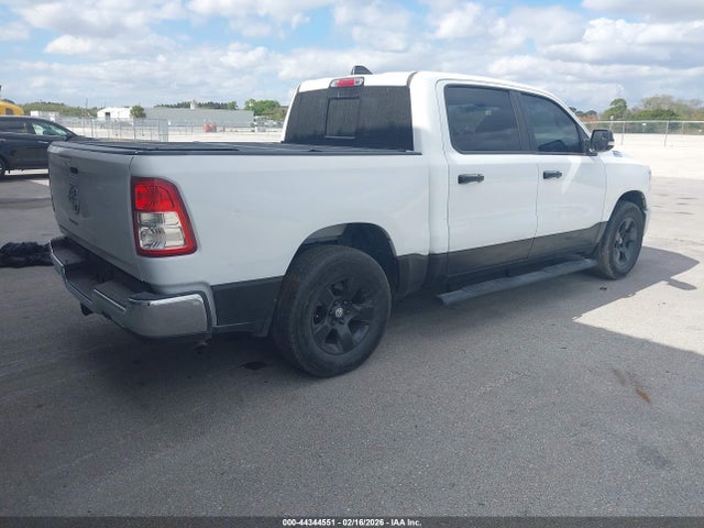 2022 Ram 1500 Big Horn  4x2 5'7 Box მანქანა იყიდება აუქციონზე, vin: 1C6RREFG9NN326153, აუქციონის ნომერი: 44344551