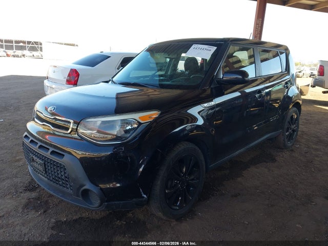 KIA SOUL + 2015 KNDJP3A55F7204207 Image 2