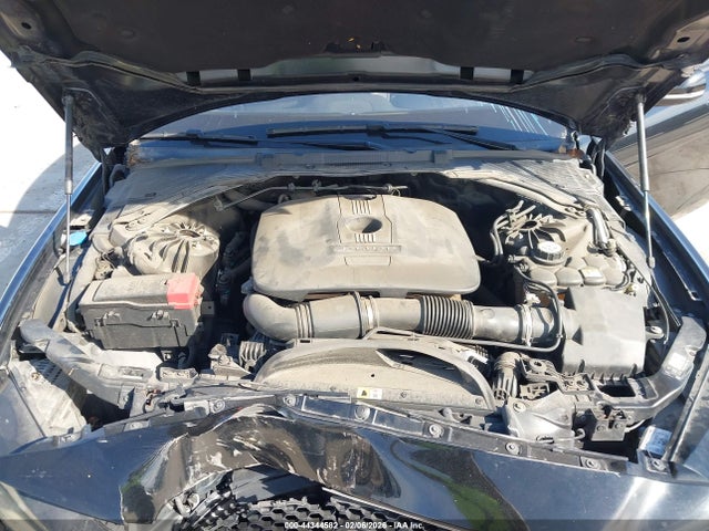 2017 JAGUAR XE SAJAD4BG9HA956014 Photo 9
