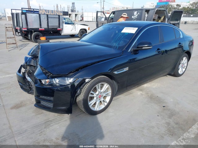 2017 JAGUAR XE SAJAD4BG9HA956014 Photo 1