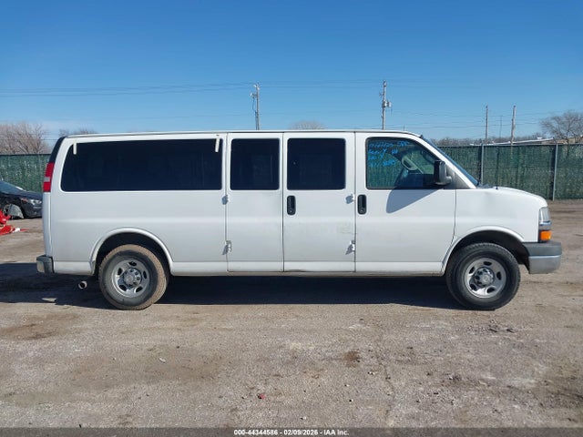 1GAZGPFG4G1238043 Chevrolet Express 3500 Lt