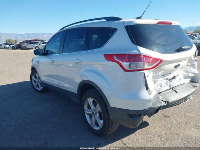 1FMCU0GX5EUA39120 Ford ESCAPE SE