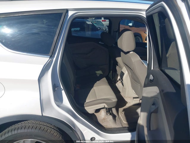 1FMCU0GX5EUA39120 Ford ESCAPE SE