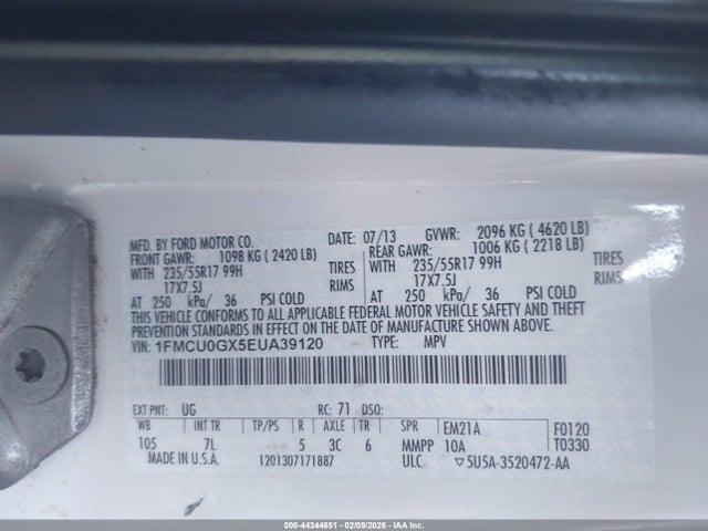 1FMCU0GX5EUA39120 Ford ESCAPE SE