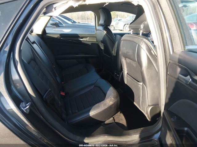 44344670 :رقم المزاد ، 3FA6P0HD3JR222889 vin ، 2018 Ford Fusion Se مزاد بيع