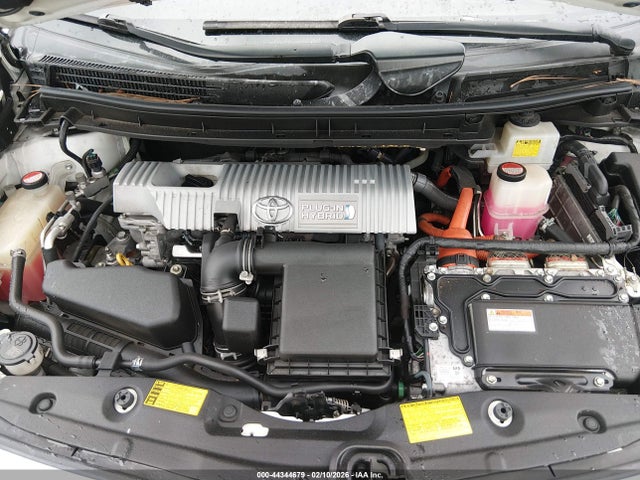Toyota PRIUS PLUG-IN 2015 JTDKN3DP9F3068498 Image 10