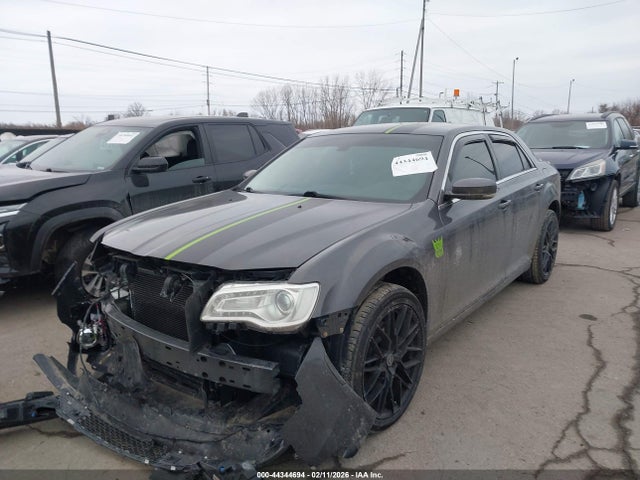 44344694 :رقم المزاد ، 2C3CCARG4KH548953 vin ، 2019 Chrysler 300 Touring L Awd مزاد بيع