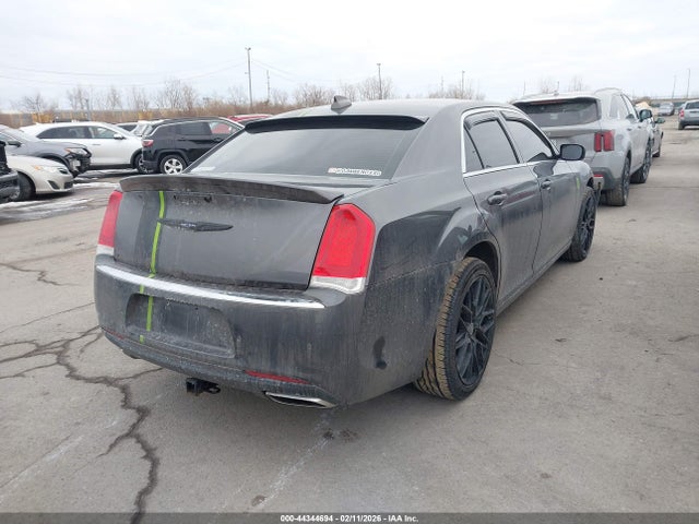 44344694 :رقم المزاد ، 2C3CCARG4KH548953 vin ، 2019 Chrysler 300 Touring L Awd مزاد بيع