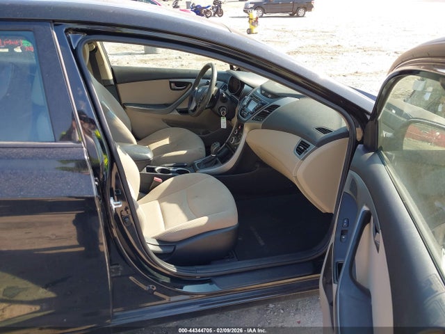 Hyundai ELANTRA SE 2014 5NPDH4AE9EH457623 Image 5