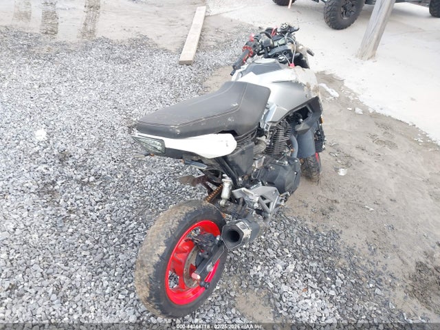 Cfmoto Papio 2022 LCEPBJL41N6005306 Image 4