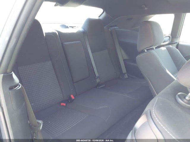 44344730 :رقم المزاد ، 2C3CDZBT9JH333604 vin ، 2018 Dodge Challenger R/t مزاد بيع