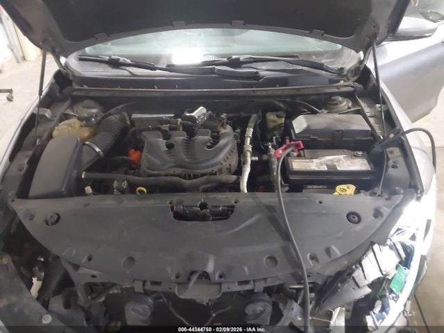 Продажа на аукционе авто 2015 Chrysler 200 C, vin: 1C3CCCEG9FN610720, номер лота: 44344750