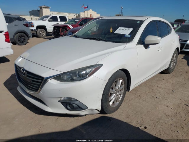 3MZBM1L78FM131546 Mazda Mazda3 I Touring