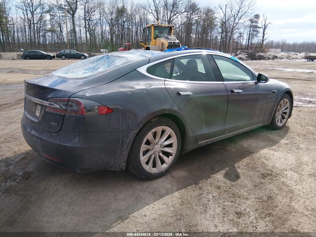 2018 TESLA MODEL S 5YJSA1E27JF273977 Photo 3