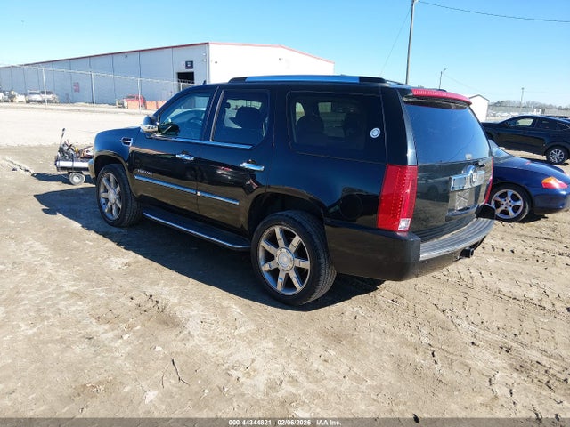 2008 CADILLAC ESCALADE 1GYFK63828R236658 Photo 2