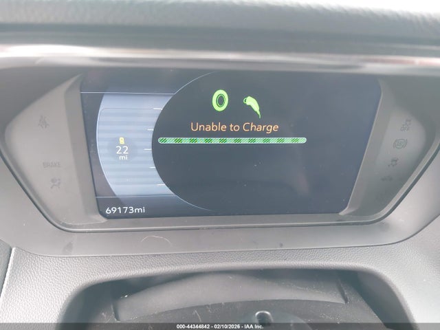 1G1FY6S07P4188496 Chevrolet Bolt Euv Fwd Lt