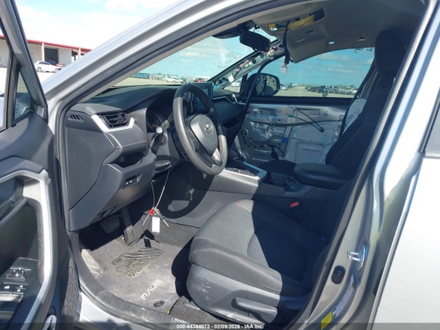 Toyota RAV4 LE 2020 2T3H1RFV6LW076202 Image 5