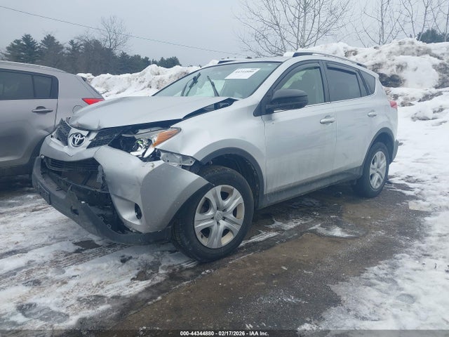 JTMBFREV3EJ009955 Toyota RAV4 LE