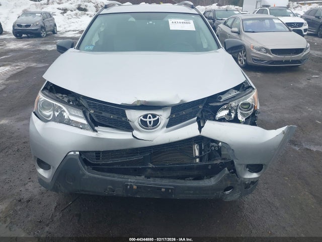 JTMBFREV3EJ009955 Toyota RAV4 LE