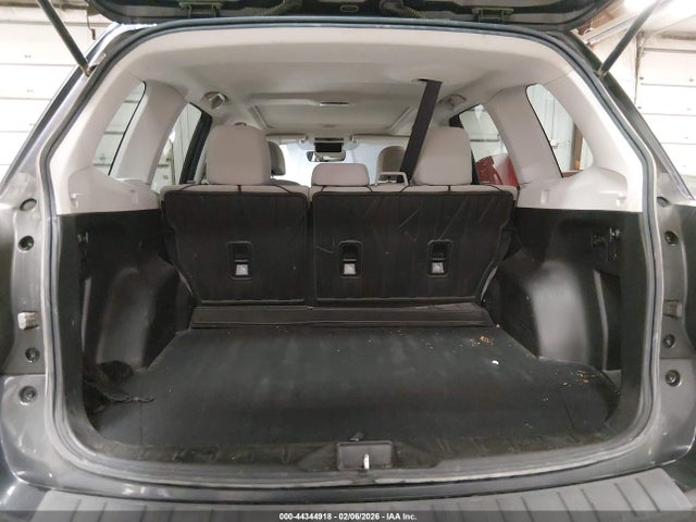 Subaru Forester 2.5i Premium 2018 JF2SJAECXJH567755 Image 18