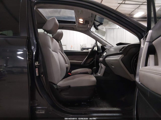 Subaru Forester 2.5i Premium 2018 JF2SJAECXJH567755 Image 5