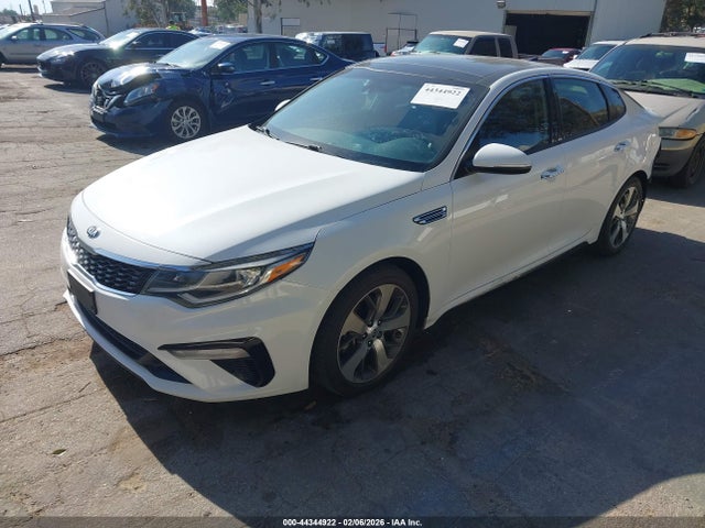 5XXGT4L38KG368172 KIA Optima S