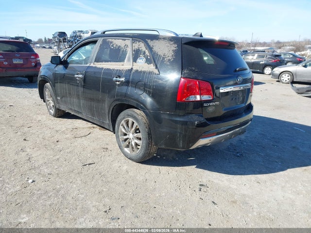2011 KIA SORENTO 5XYKWDA20BG138455 Photo 2