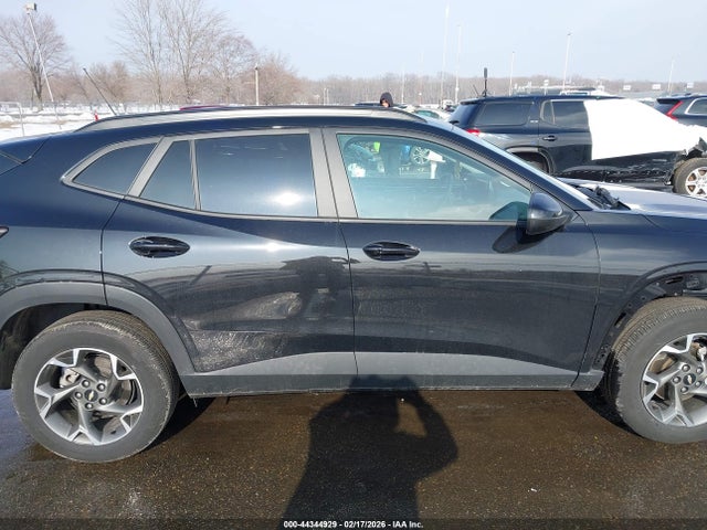 KL77LHEP0SC114623 Chevrolet Trax Fwd Lt