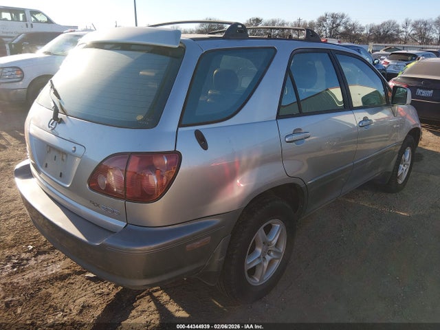 1999 LEXUS RX 300 JT6GF10U4X0033767 Photo 3