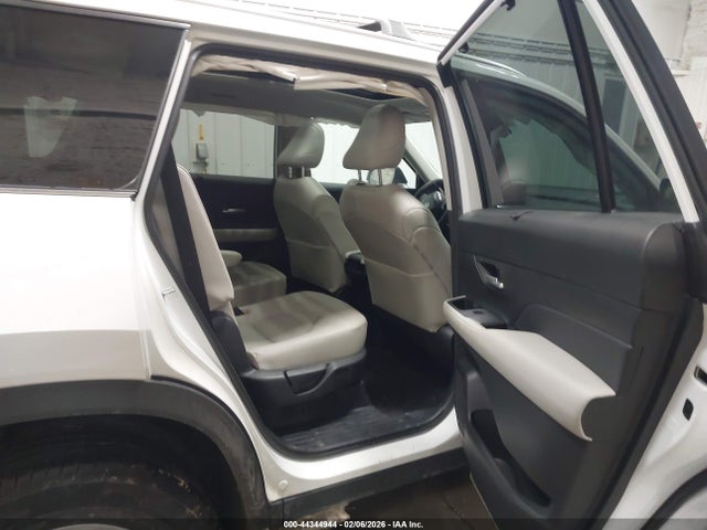 5TDACAB54RS005335 Toyota Grand Highlander Hybrid Xle