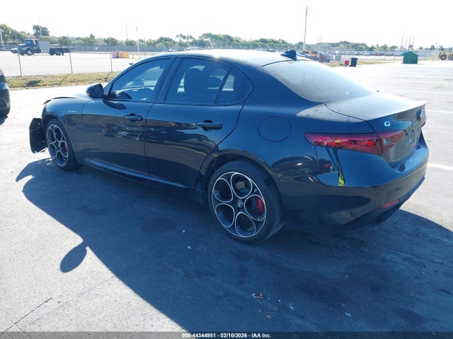 Aukcja sprzedaży 2022 Alfa Romeo Giulia Veloce Awd, vin: ZARFANBNXN7653128, numer aukcji: 44344951